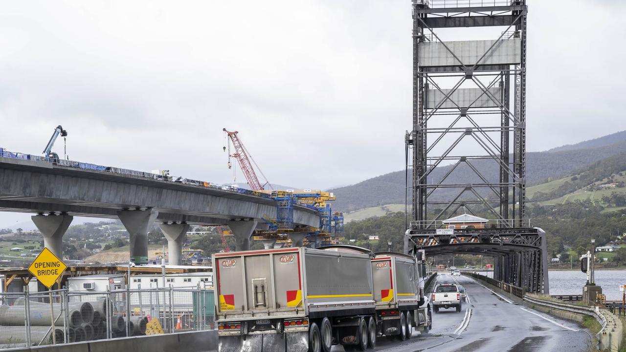 Tasmania Wet Weather - Bridgewater Bridge. Picture: Caroline Tan