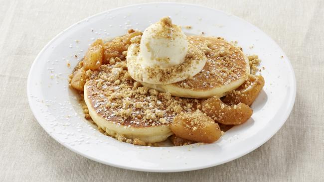 Apple Crumble pancake from Pancakes on the Rocks, Surfers Paradise.