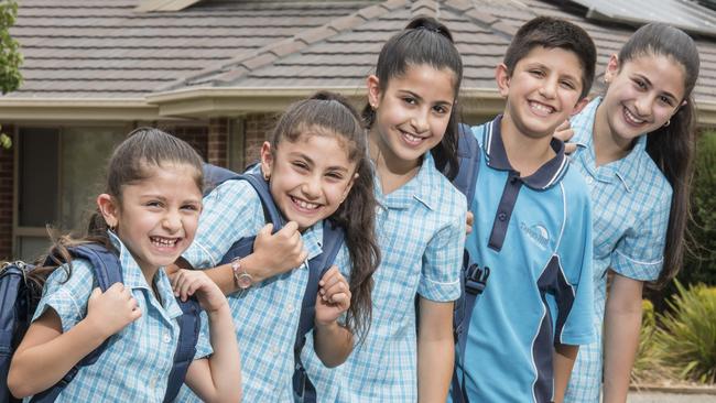 Back to School 2018: year begins for one million Victorian students ...