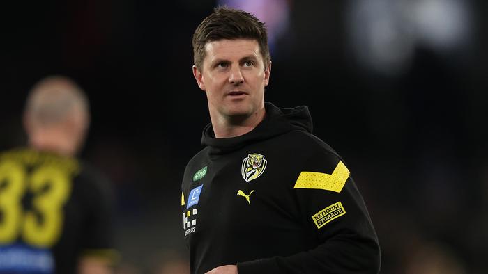 MELBOURNE, AUSTRALIA - AUGUST 04: Tigers coach, Andrew McQualter looks on prior to the round 21 AFL match between Western Bulldogs and Richmond Tigers at Marvel Stadium, on August 04, 2023, in Melbourne, Australia. (Photo by Robert Cianflone/Getty Images)