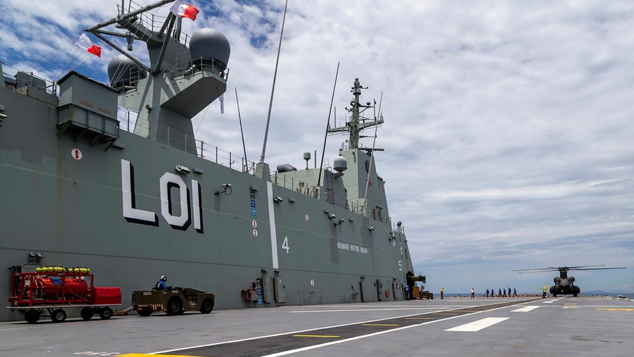 Republic of Singapore Air Force CH-47 Chinook Helicopter landing onboard HMAS Adelaide during Exercise Sea Wader 2020 off the coast of Townsville, Queensland. Picture: Defence Dept