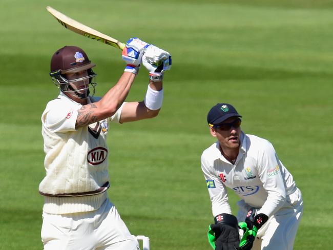 Pietersen pulls one to the boundary on his way to a triple century for Surrey.