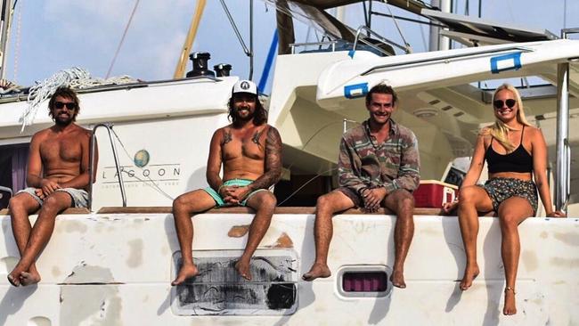 Jamie Vandenbulk, Captain Colin MacRae, Matt Wadling in Panama.