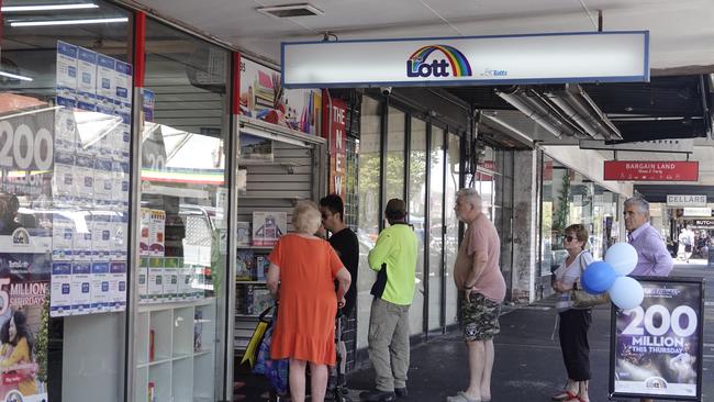 Half of all adults in the country were expected to buy a ticket for the enormous Powerball of $200m. Picture : NCA NewsWire / Valeriu Campan