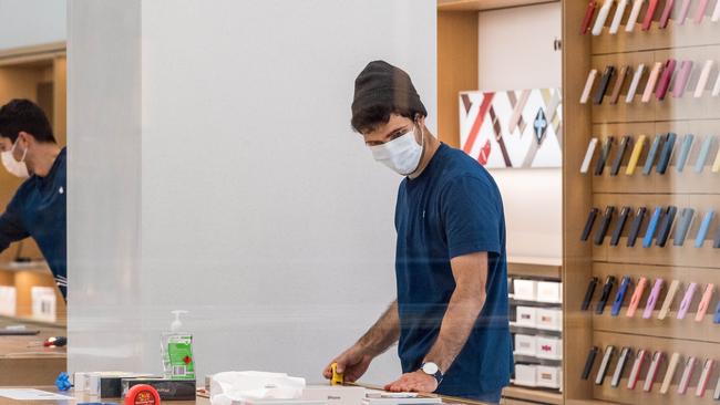 Shoppers will return to Apple at Chadstone Shopping centre as stores prepare to reopen. Picture: Jake Nowakowski