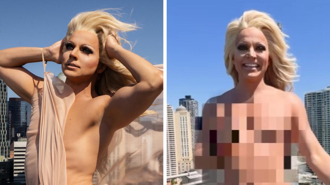 Star strips naked at Aussie landmark