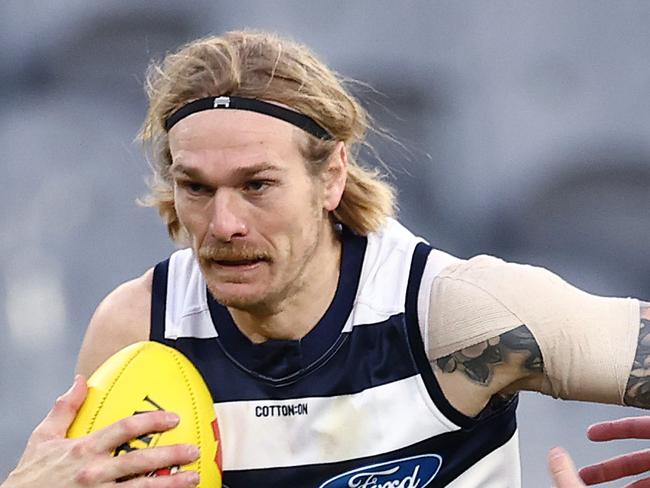 Cats’ flag tilt rocked by huge injury concern