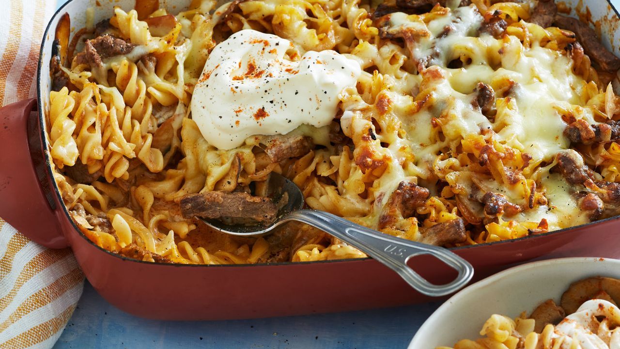 Easy beef stroganoff pasta bake