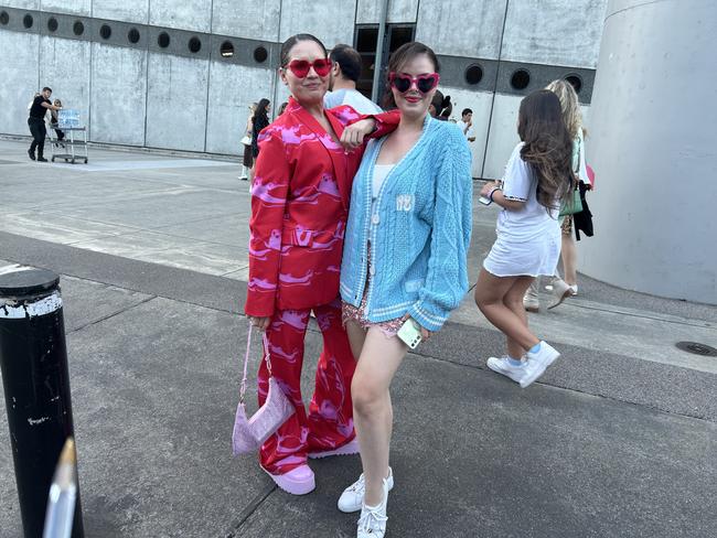 Belle and Rhiannon Reid