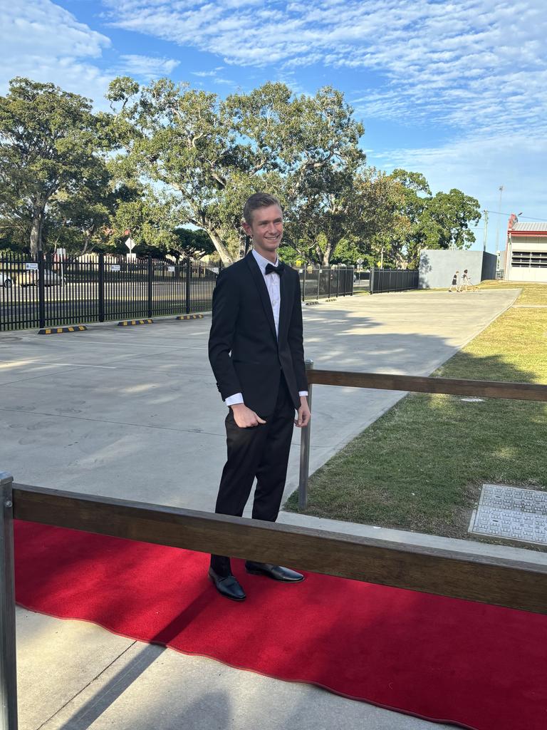 Riley Suter arrives at the formal.