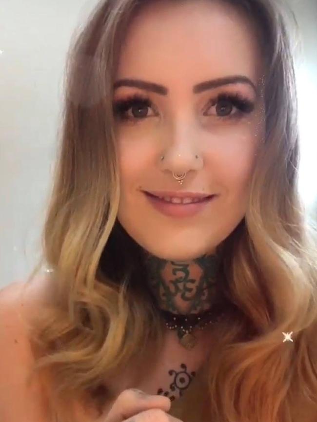 She ran tattoo studio Stacey Nightingale Creations.