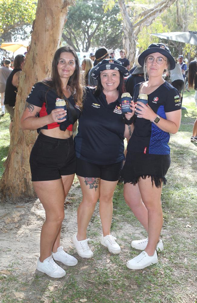 GC 500. Nikki prime, Kelly Dakin, Tori Morris. 26 October 2024 Surfers Paradise Picture: Richard Gosling