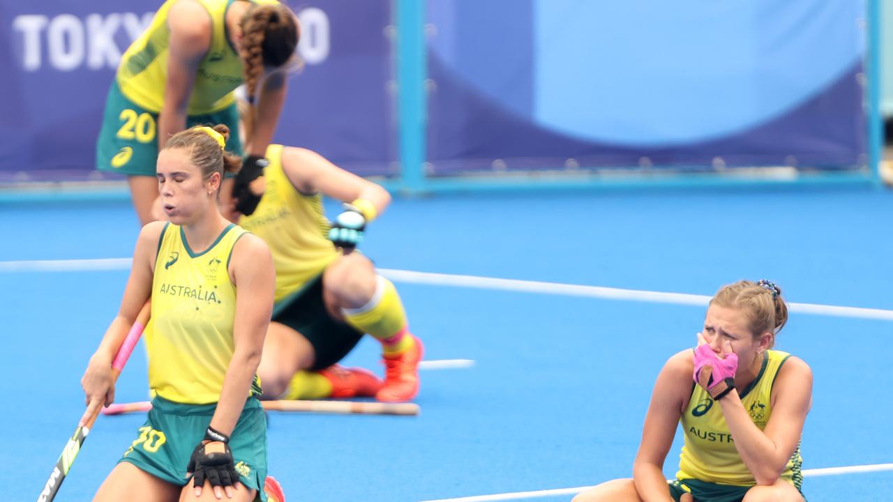 TOKYO, JAPAN - AUGUST 02: Players of Team Australia react after the 1-0 loss after the Women's Quarterfinal match between Australia and India on day ten of the Tokyo 2020 Olympic Games at Oi Hockey Stadium on August 02, 2021 in Tokyo, Japan. (Photo by Alexander Hassenstein/Getty Images)