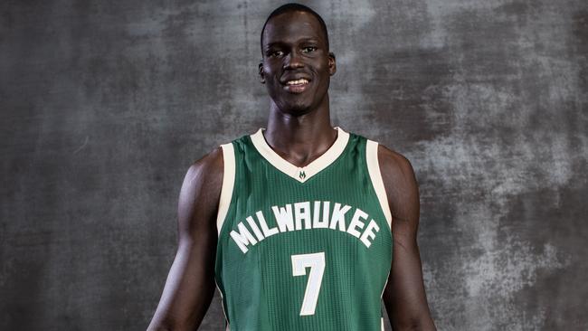 Thon maker bucks store jersey