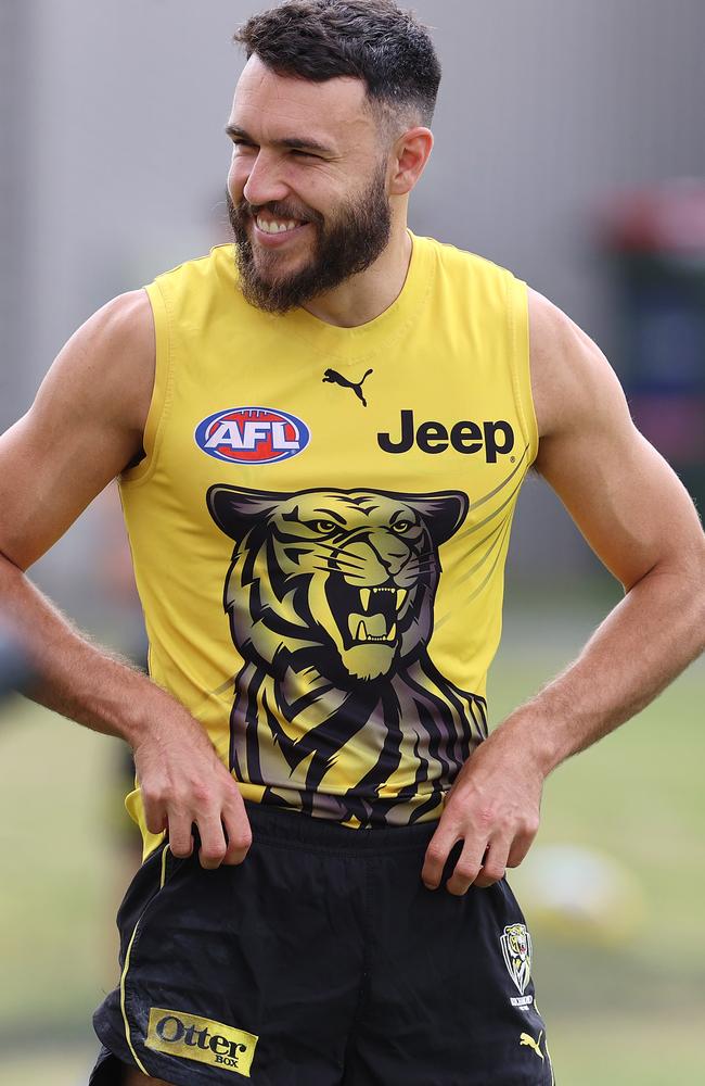 Edwards said he trained with CEO Brendan Gale and list manager Blair Hartley and assistant coach Sam Lonergan while staying back in Melbourne. Picture: Michael Klein.