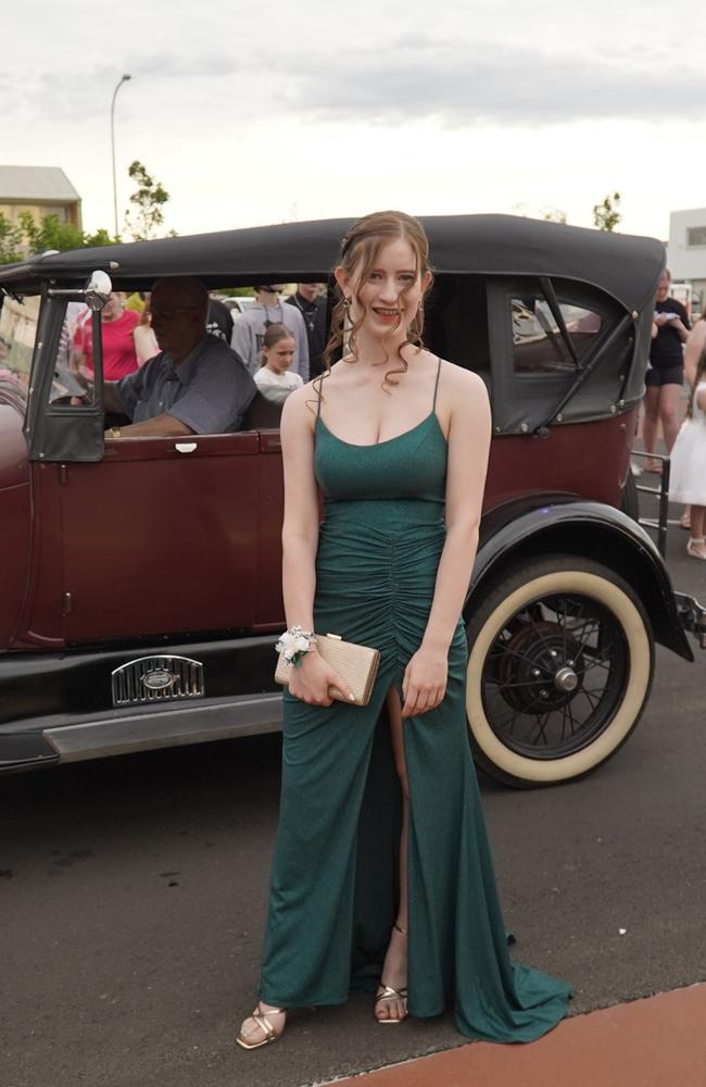 Charlotte Landherr arriving at the 2023 Kingaroy State High School formal.