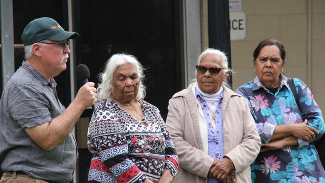 Local Historian Alex Nelson with Elders Doris Stuart Kngwarreye and Barbara and Karen Liddle. Picture: Gera Kazakov