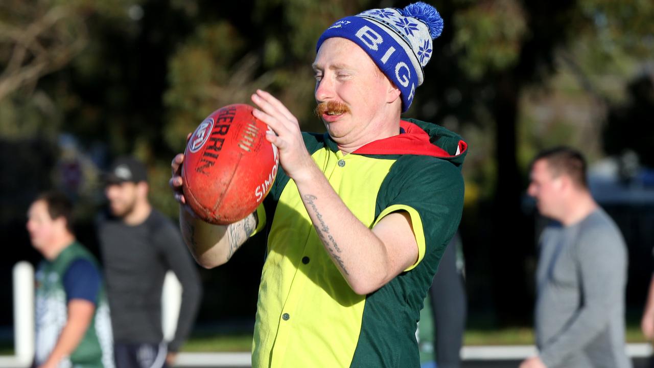 Geelong Dragons footy team storms into FIDA grand final | Geelong ...