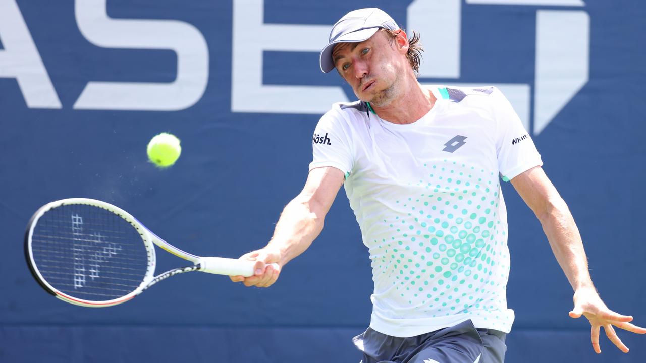 John Millman przegrał z amerykańską dziką kartą.  (Zdjęcie: Mike Stobe/Getty Images)