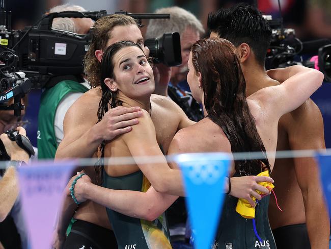 NCA. PARIS FRANCE 2024 OLYMPIC GAMES. August 3- Day 8Australias 4x100m Mixed Medley relay team of Kaylee McKeown, Josh Yong, Matt Temple and Mollie OÃCallaghan win Bronze during the Final at the Paris La Defense Arena  Picture: Adam Head