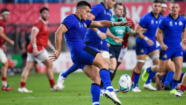 Italy's fly-half Tommaso Allan was good with the boot against Canada. picture: AFP