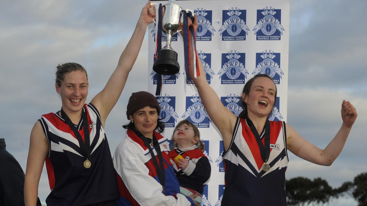 Falcons Co-Captains Anna McIlroy (L) and Daisy Pearce (R) with coach Peta Searle after a Darebin Grand Final win.