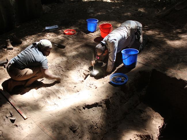 The site documents the earliest evidence of a certain style of microlithic Later Stone Age technology, researchers said.