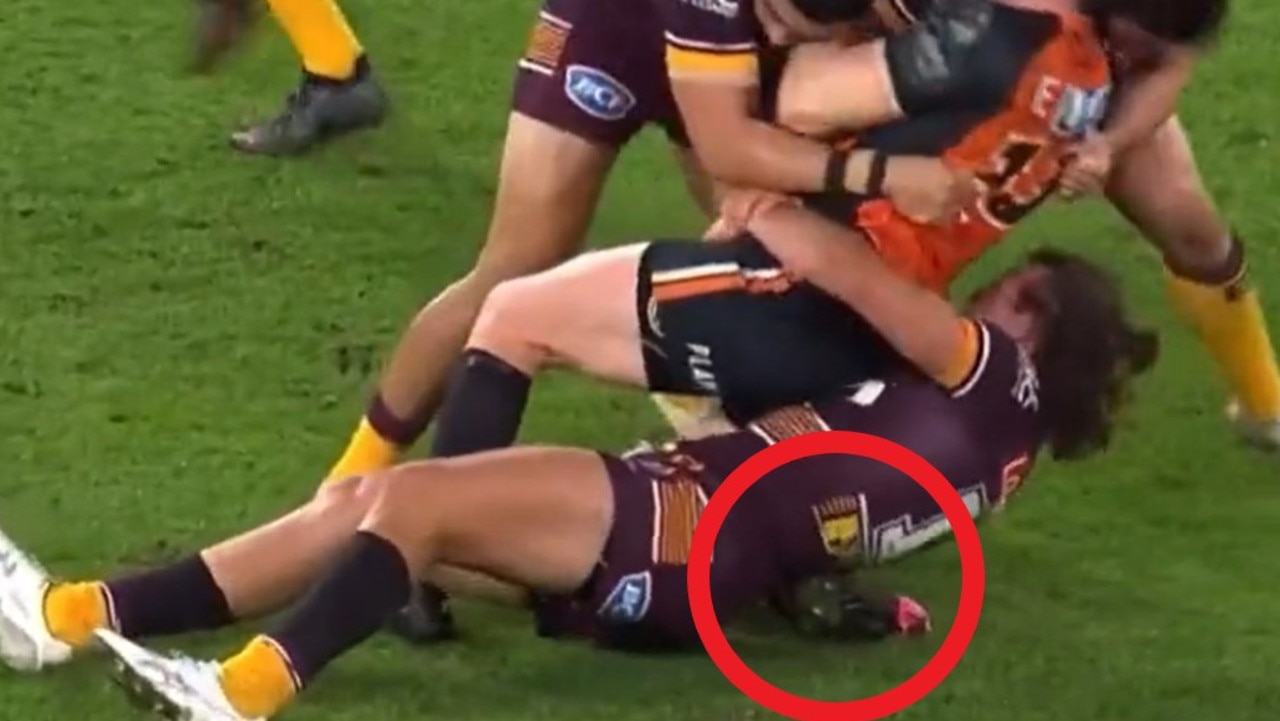 Broncos' Pat Carrigan referred directly to judiciary, 'horrendous' act,  reaction, hip drop tackle against Wests Tigers | The Cairns Post