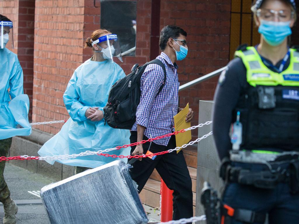 Victoria restarted hotel quarantine on Thursday with a rigorous new approach that involved dividing hotels into red and green zones. Picture: NCA NewsWire / Paul Jeffers