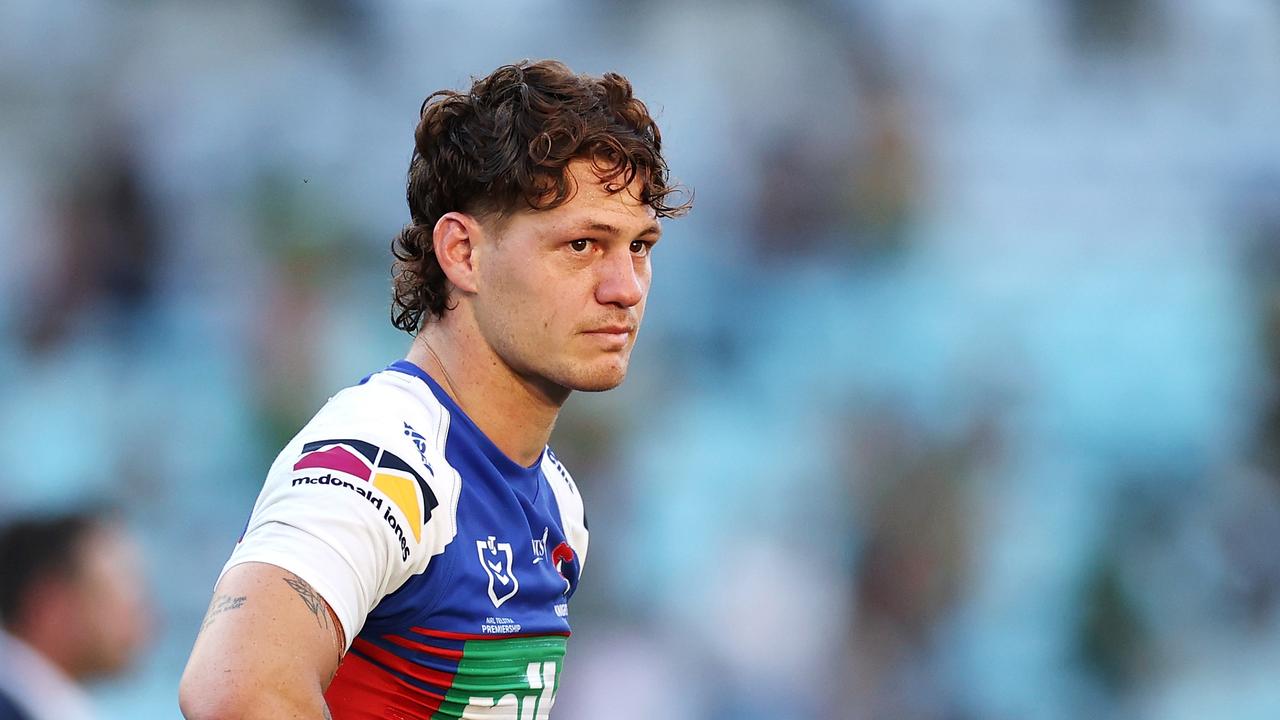 SYDNEY, AUSTRALIA - OCTOBER 04: Kalyn Ponga of the Knights looks dejected as he thanks fans following losing the NRL Elimination Final match between the South Sydney Rabbitohs and the Newcastle Knights at ANZ Stadium on October 04, 2020 in Sydney, Australia. (Photo by Cameron Spencer/Getty Images)