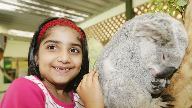 Australia Day at Featherdale Wildlife Park. Pictured is Gee Tika, 6, from Lalor Park, on Australia Day 2007. Picture: Isabella Lettini