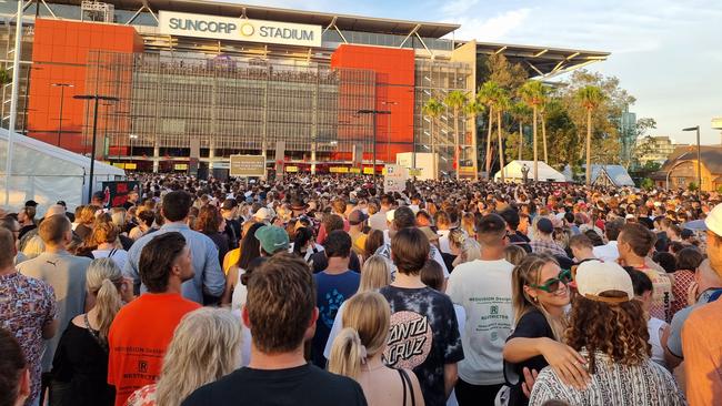 Some fans at the Red Hot Chili Peppers were forced to wait hours to enter Suncorp Stadium Sunday night. Picture: Chris McMahon