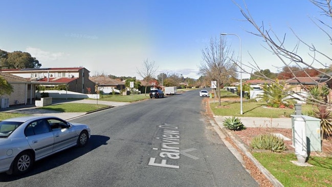 Police will allege the armed break-in occurred on Fairfield Dr, Albury. Picture: Google Maps