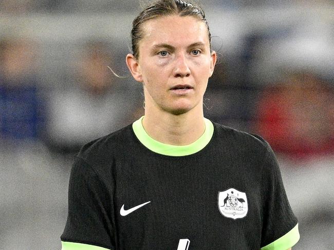 SAN DIEGO, CALIFORNIA - FEBRUARY 26: Clare Hunt #4 of Australia controls the ball during the second half of the 2025 SheBelieves Cup match between Australia and Colombia at Snapdragon Stadium on February 26, 2025 in San Diego, California.  (Photo by Orlando Ramirez/Getty Images)