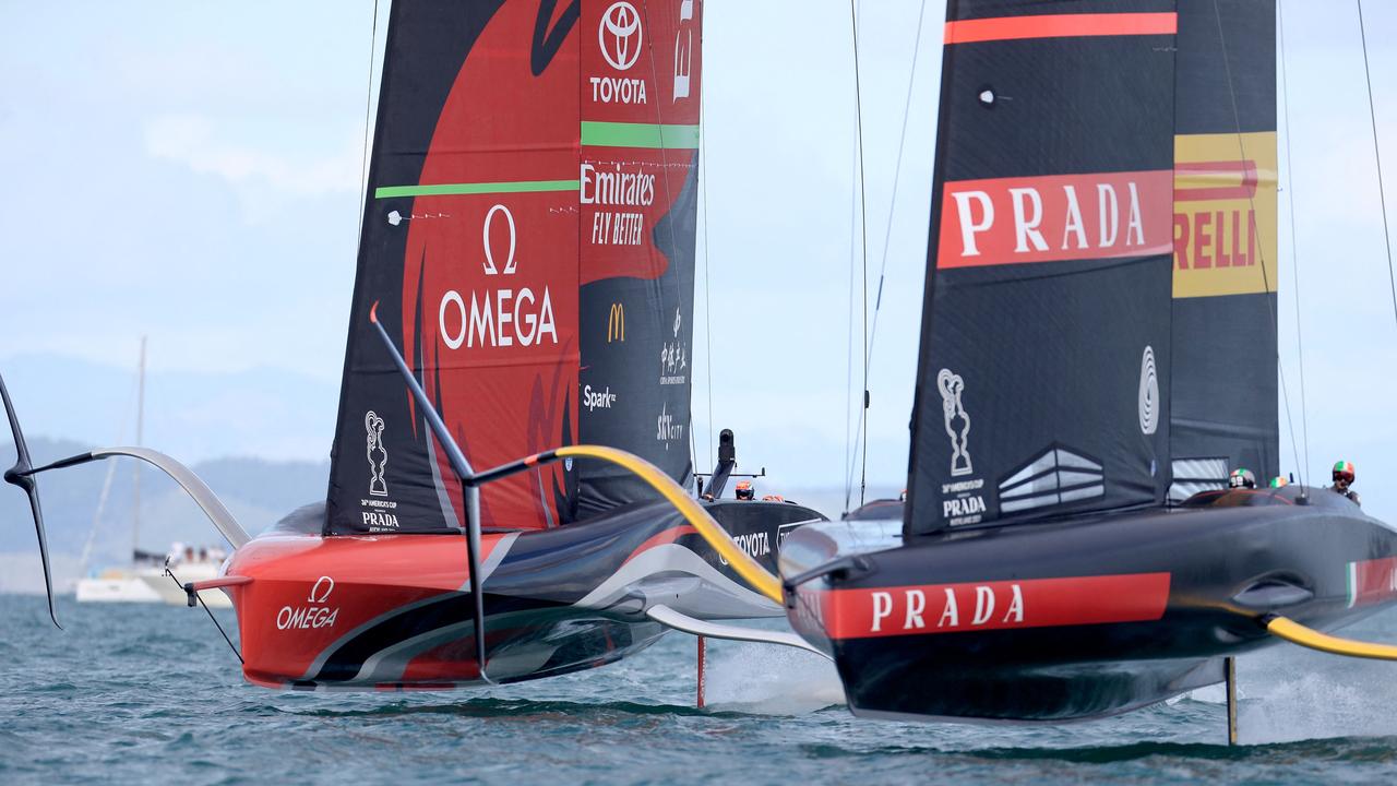 America's Cup: New Zealand and Italy Each Score a Win on First Day - The  New York Times