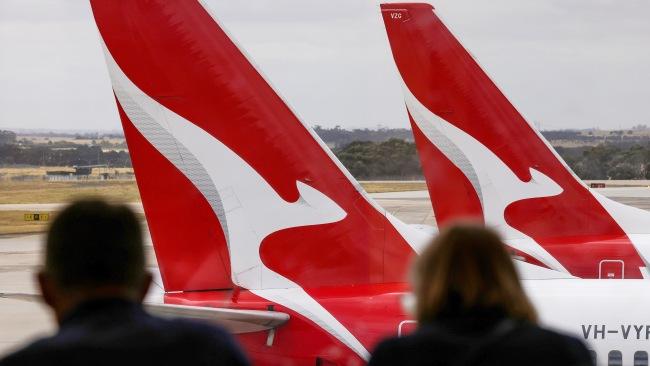 Flying kanga-rude: Qantas customers say complaints haven't been dealt with in a timely manner.