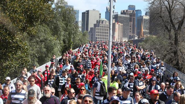 The AFL is expected to mute campaigning for the Voice during the finals. Picture: NCA NewsWire / David Crosling