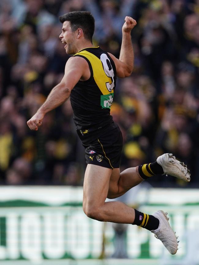 Trent Cotchin celebrates his Grand Final goal.