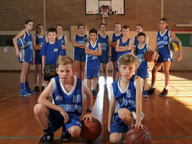 Alexander and Louis (front) and team mates of the Aberfeldie under 10 boys and under 16 girls basketball teams are hoping for a new stadium.Aberfeldie Jets basketball club is calling on the council to build a highball stadium in the municipality. Moonee Valley is the only metro municipality without a highball stadium. Right now, kids from the club have to travel ages to school gyms to train and play games. 30th October, Essendon, Melbourne.Picture : George Salpigtidis