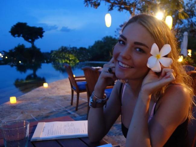 Sam Frost is holidaying with beau Sasha Mielczarek in Bali — but online trolls have still taken their toll. Picture: Instagram