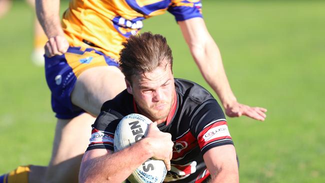 Sam McCann scores a try for Collegians. Picture: Steve Montgomery