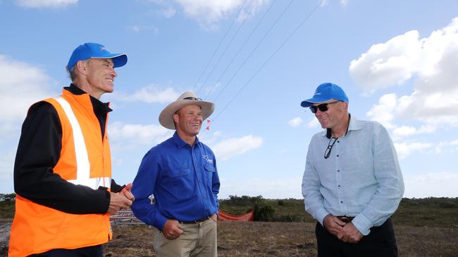 Tasmanian Energy Minister Guy Barnett with Robbins Island land owners John and Keith Hammond. PICTURE: CHRIS KIDD