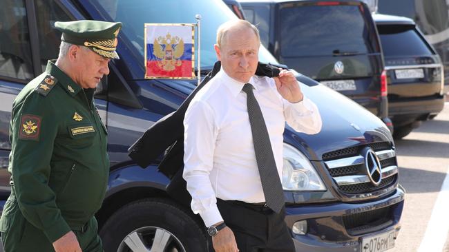 Russian defence minister Sergei Shoigu and president Vladimir Putin. Picture: Mikhail Klimentyev / Sputnik / AFP