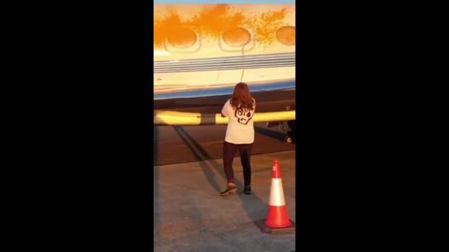 210624_Climate activists target Taylor Swift's jet, except it's not her jet_1