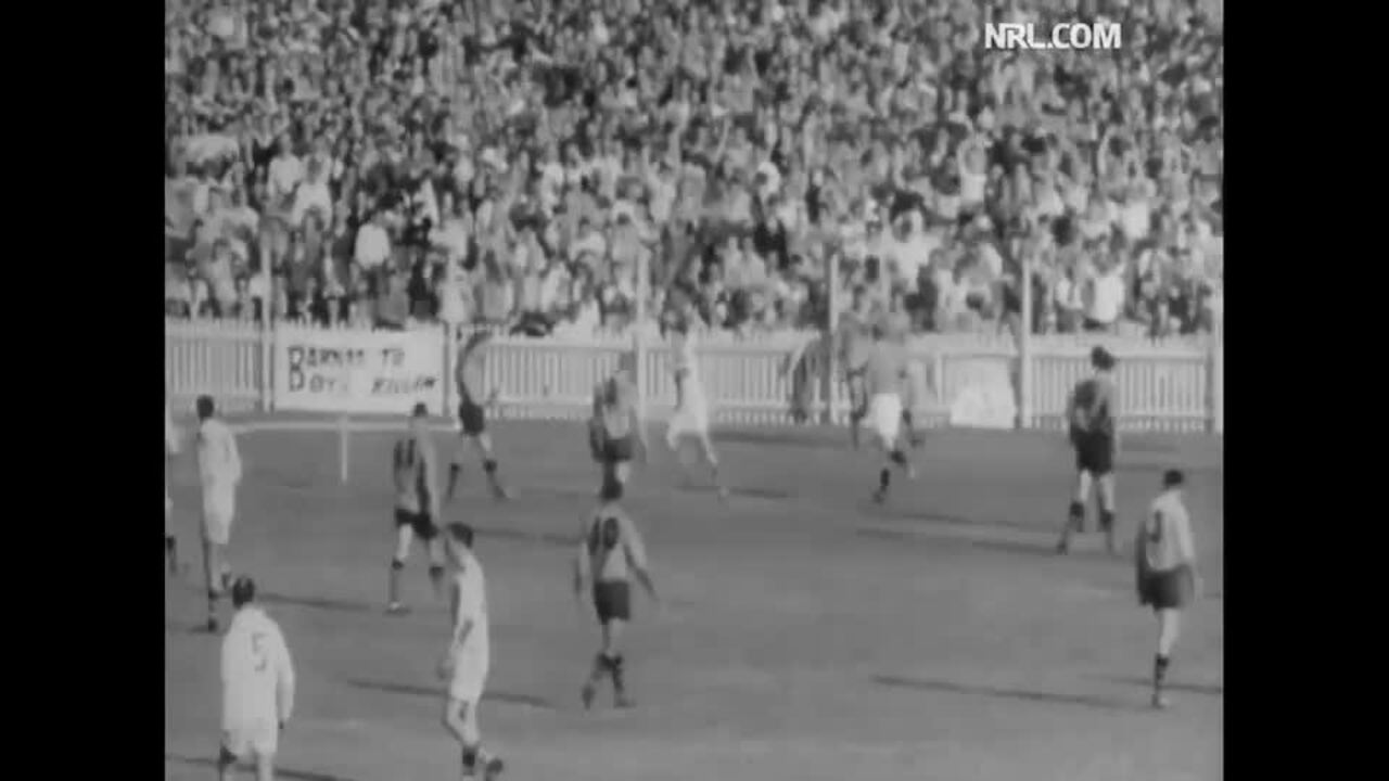 Johnny King scores in the 1964 grand final | The Advertiser