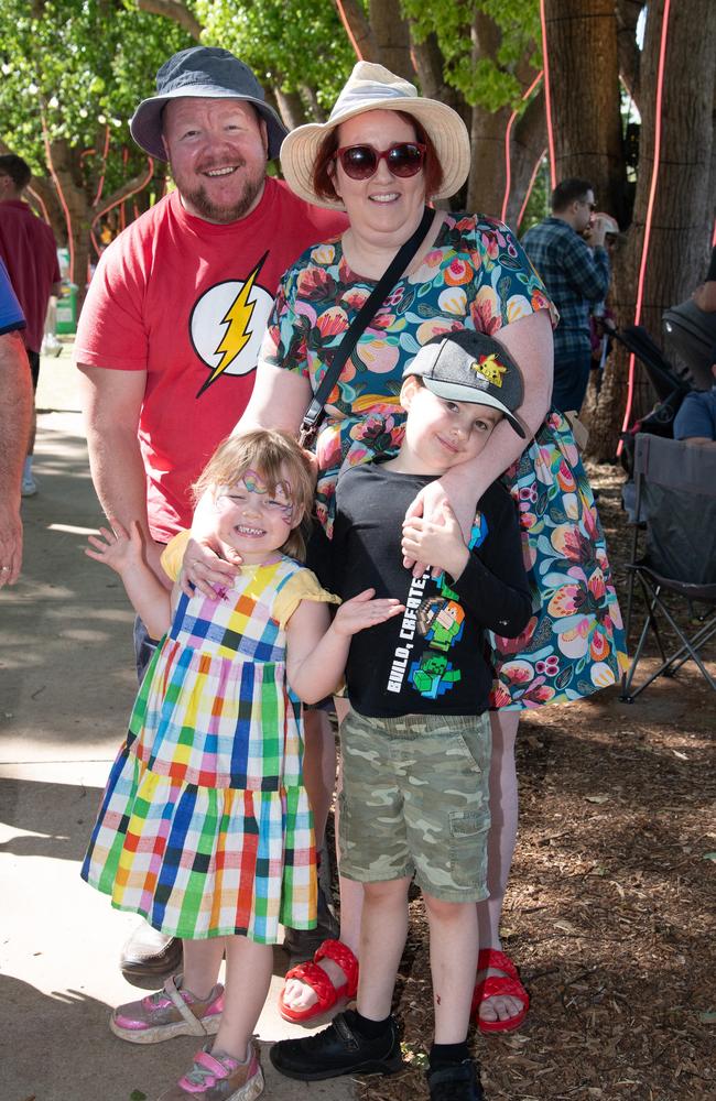 Steve and Jo Jaenke with their children, Nathalie and Gus, Toowoomba Carnival of Flowers Festival of Food and Wine, Saturday, September 14th, 2024. Picture: Bev Lacey