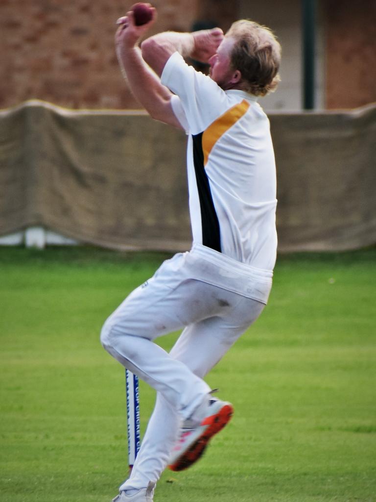 Shannon Connor took 1 for 34 off 17 overs for GDSC Easts-Westlawn Crown Hotel in the CRCA GDSC Premier League preliminary final against Ulmarra Hotel Tucabia Copmanhurst and at Ellem Oval on Saturday, 20th March, 2021.