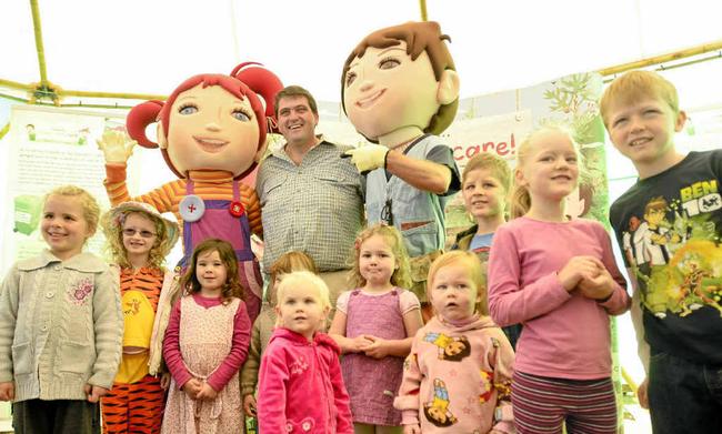 Ambassadors of Clarence Valley Council’s new waste management scheme, Dirtgirl and Scrapboy, at launch at Yamba Markets pictured with Mayor Richie Williamson. The new service begins on July 30. More information can be found on the council’s website. . Picture: Debrah Novak