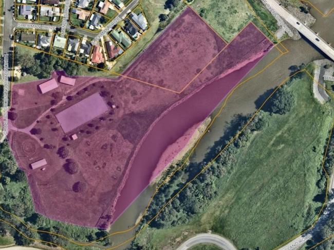 The site of the Oxenford Pony Club on the Gold Coast – the purple section shows where the Coomera River over time has moved towards the west, eroding the land used by the group.