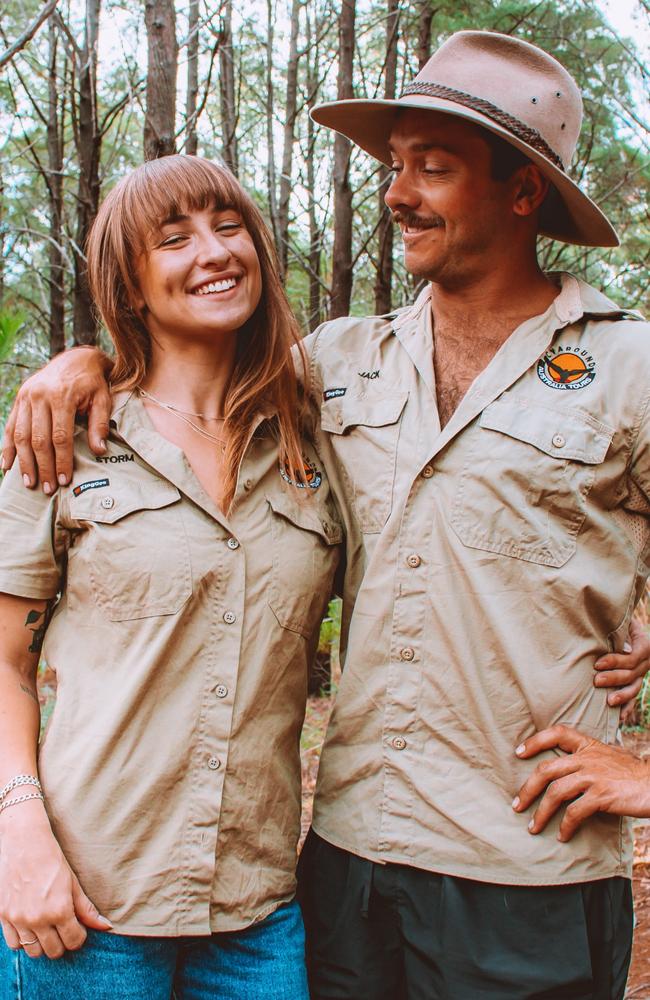 NT’s 2022 Top Tour Guide runner-up Jack Tanner (right) and partner Storm, of Cyaround Australia Tours. Picture: Shaana McNaught